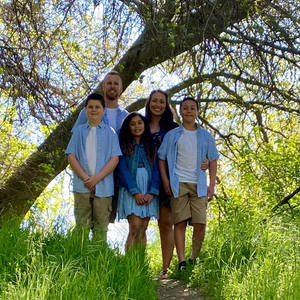 Meet your Posher, Crystal